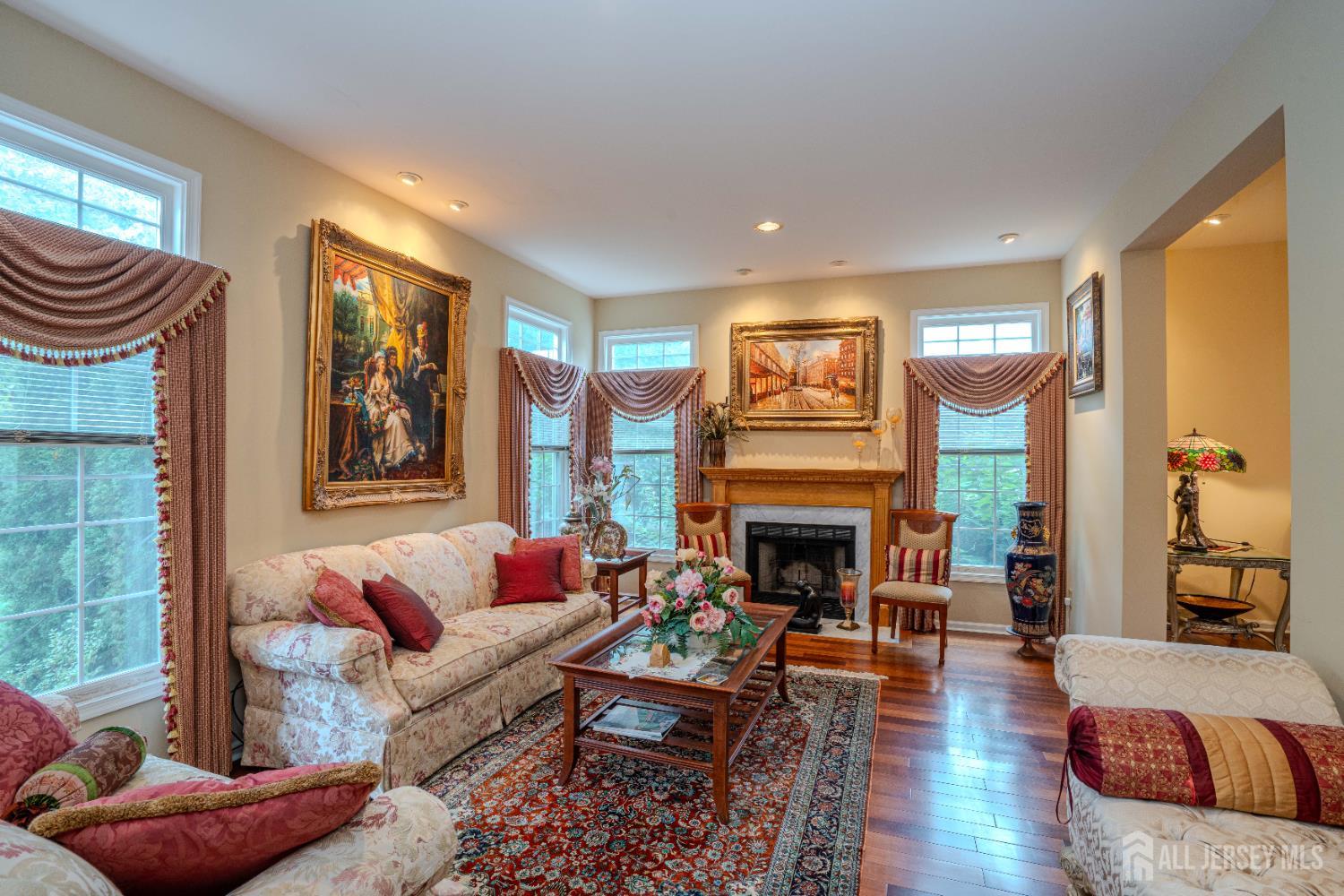 31 Sapphire, West Windsor, NJ, 08550