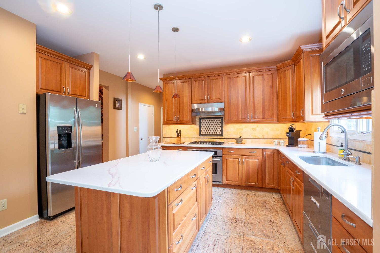 31 Sapphire, West Windsor, NJ, 08550