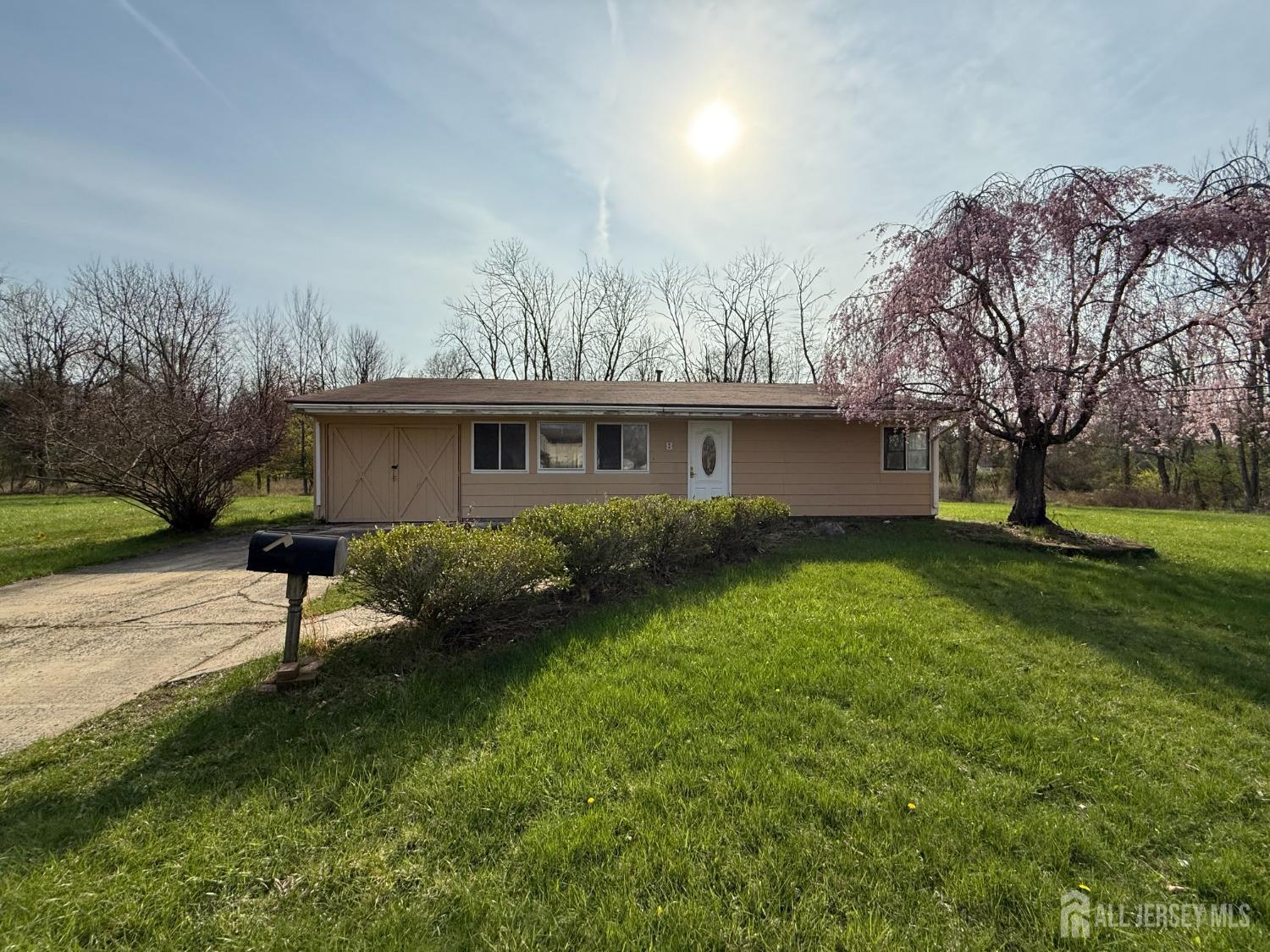 Homes for Sale in South Brunswick, NJ