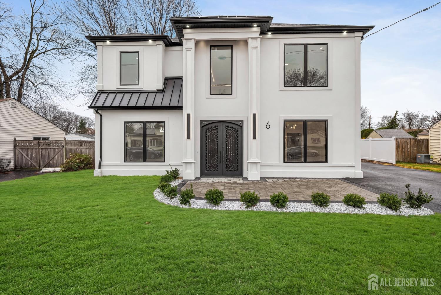 Homes for Sale in Edison, NJ