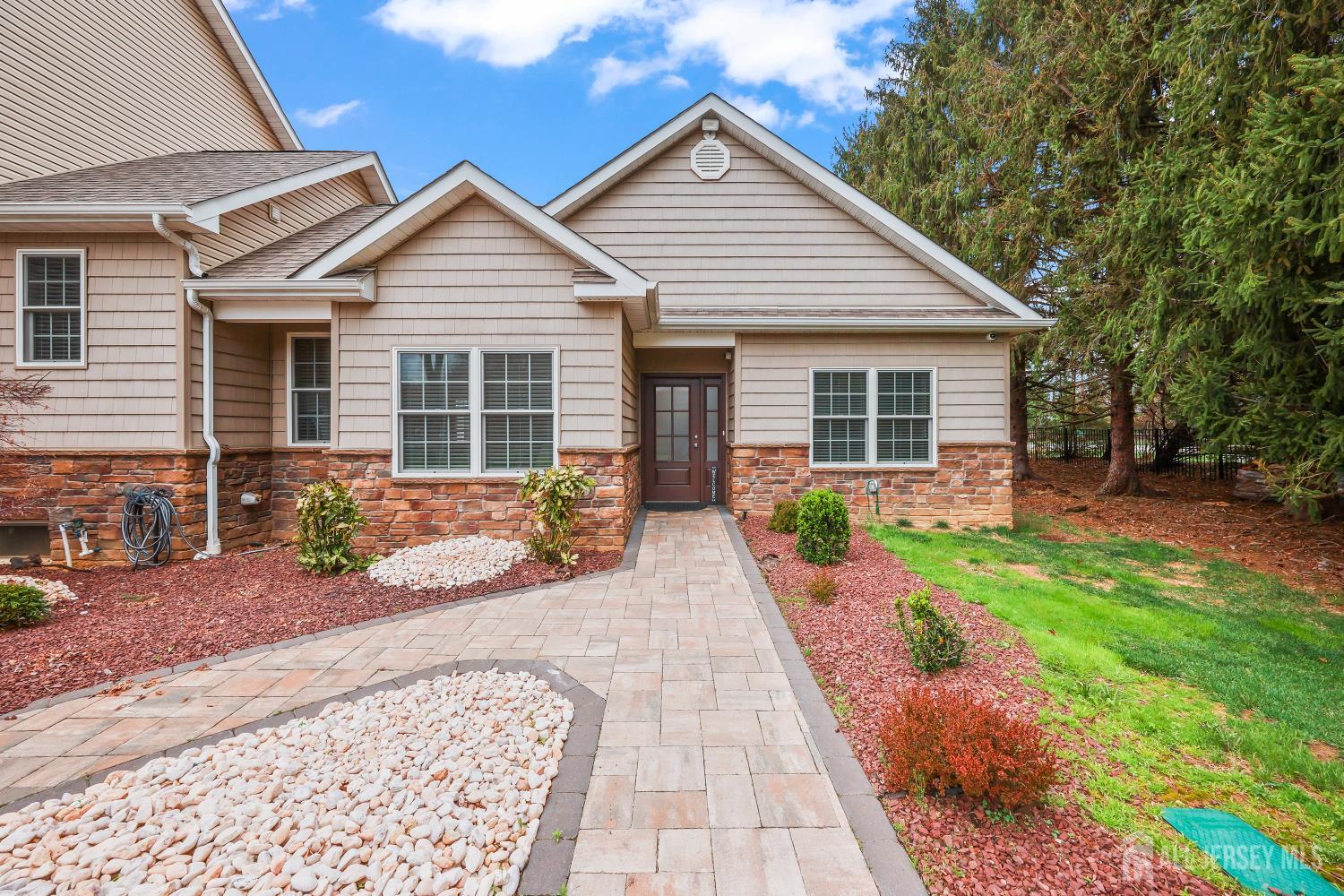 13 Fox, Monroe, NJ, 08831