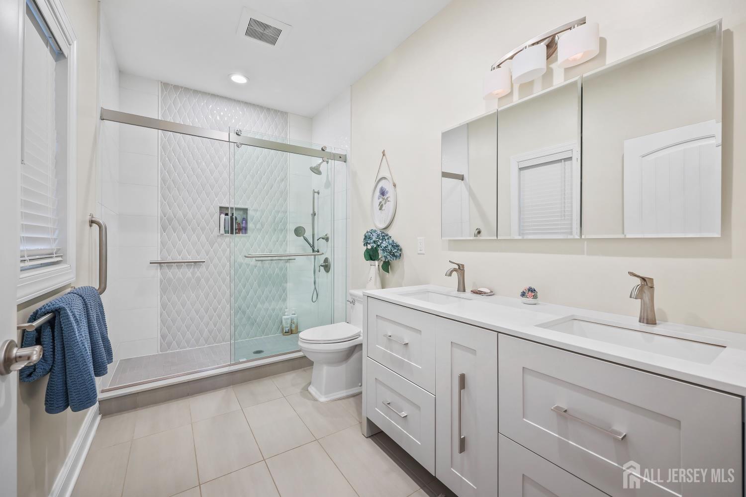 13 Fox, Monroe, NJ, 08831