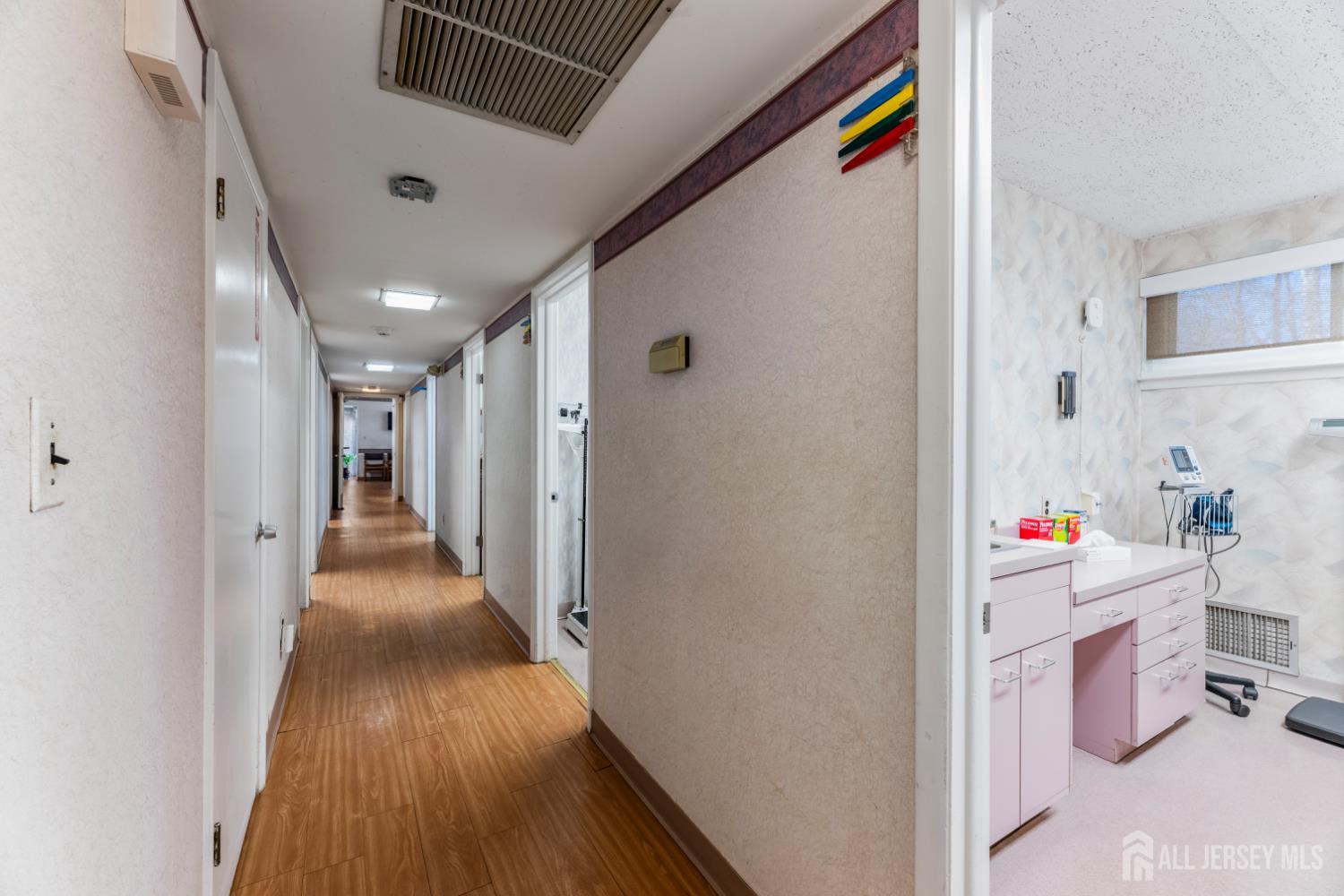 123 Dunhams Corner, East Brunswick, NJ, 08816