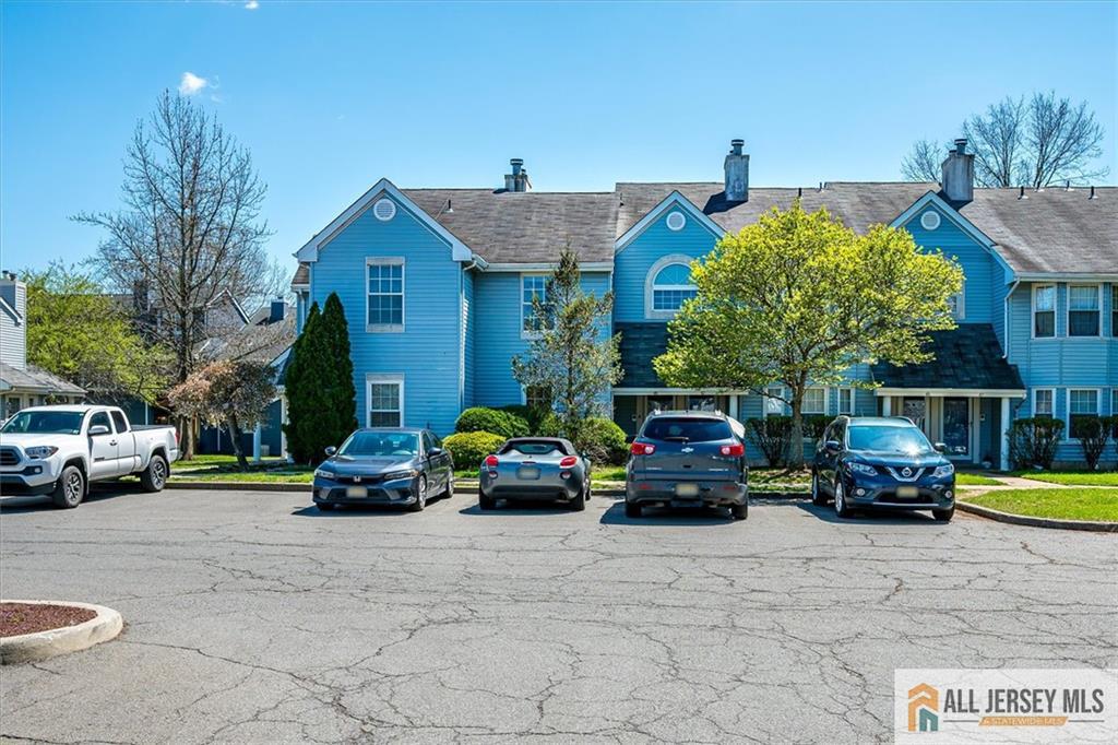 Homes for Sale in South Brunswick, NJ