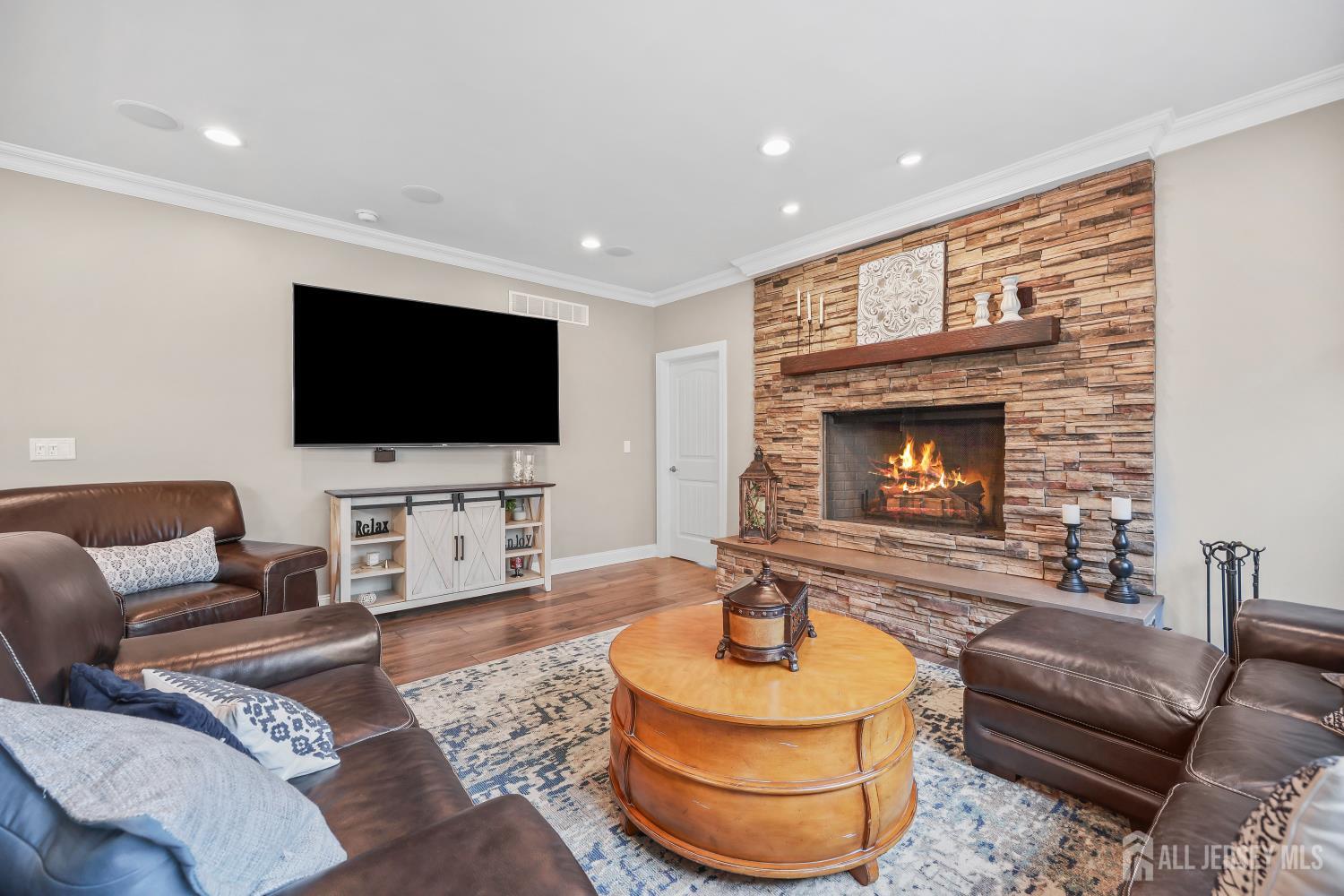 13 Fox, Monroe, NJ, 08831