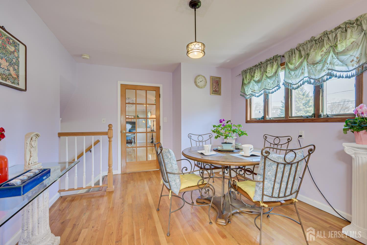 40 Meeker, Edison, NJ, 08817