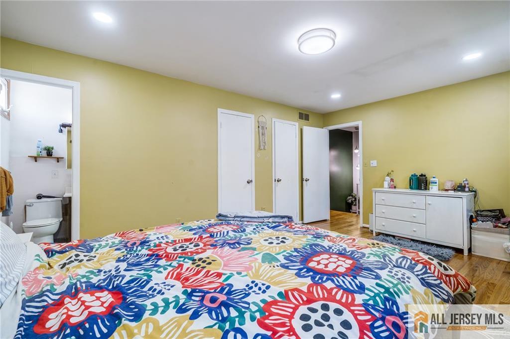 62 Laura, Edison, NJ, 08820