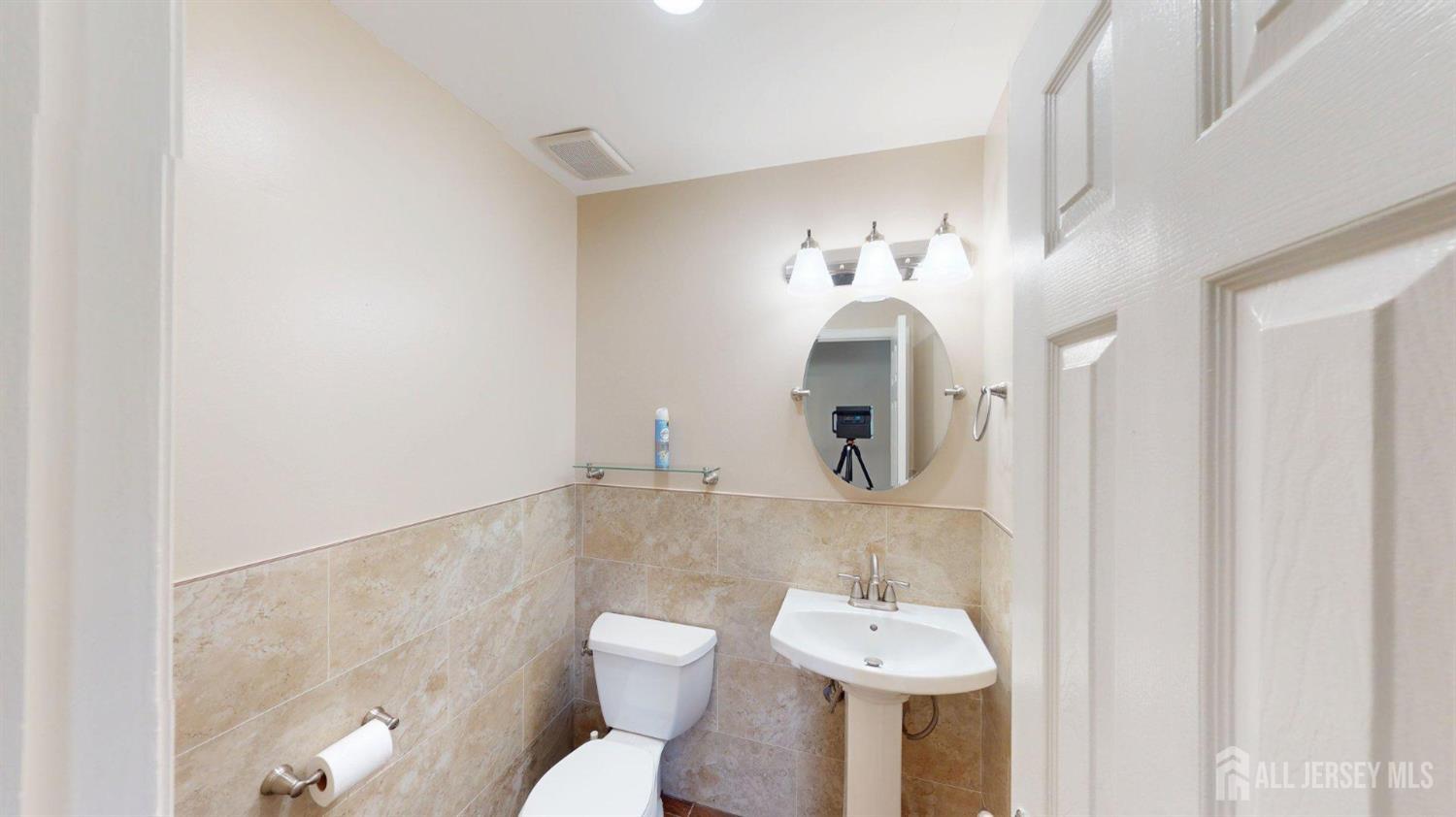 77 Princess, North Brunswick, NJ, 08902