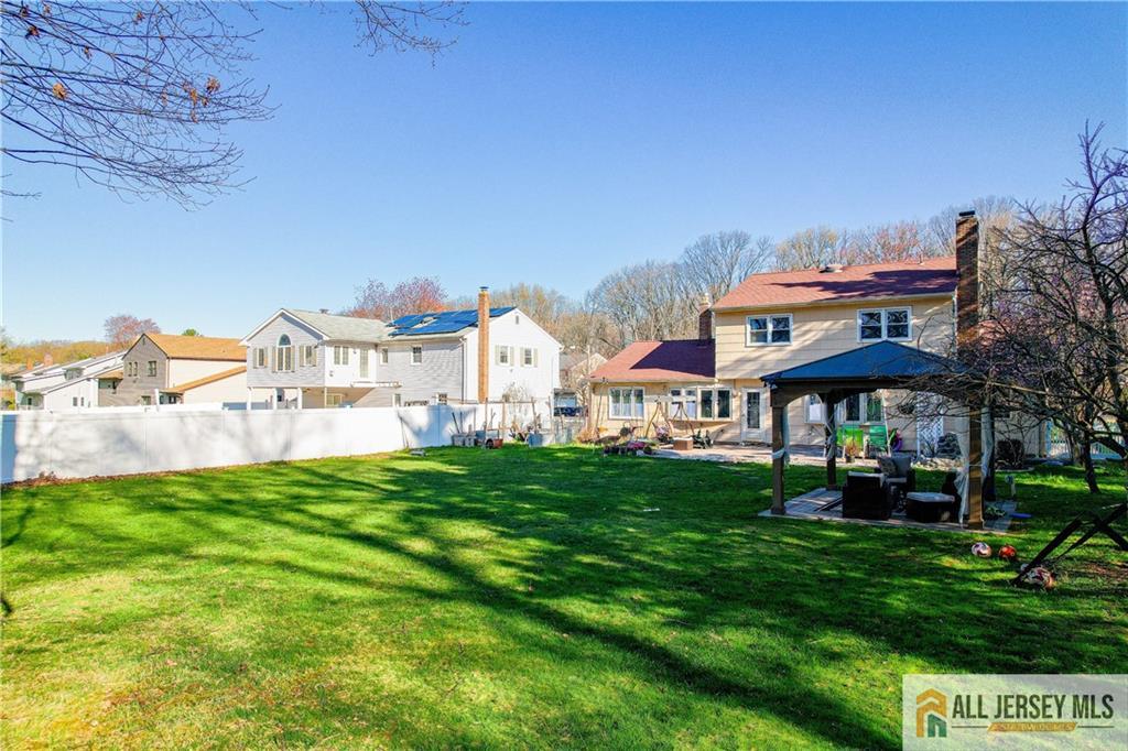 62 Laura, Edison, NJ, 08820