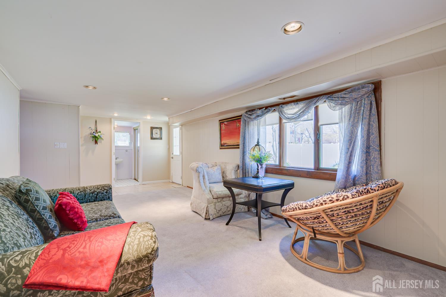 40 Meeker, Edison, NJ, 08817