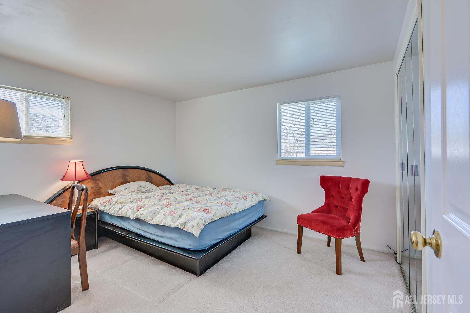 40 Meeker, Edison, NJ, 08817