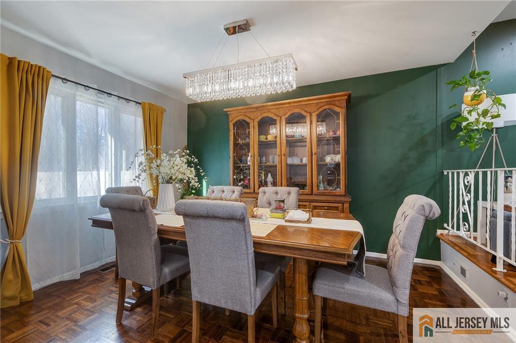 62 Laura, Edison, NJ, 08820