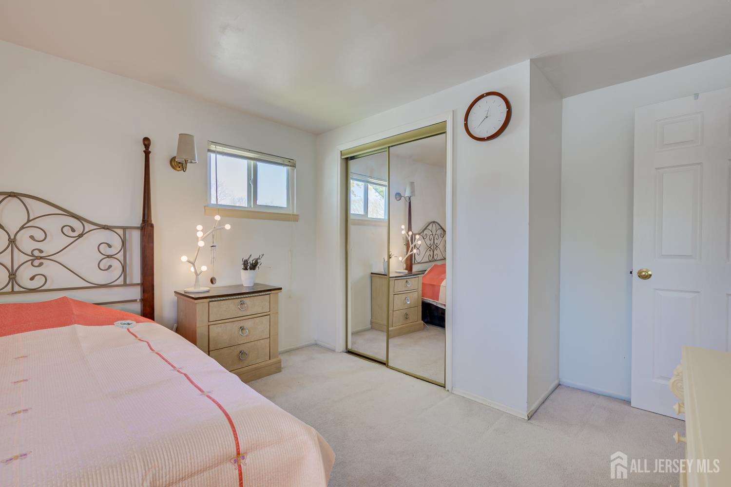 40 Meeker, Edison, NJ, 08817