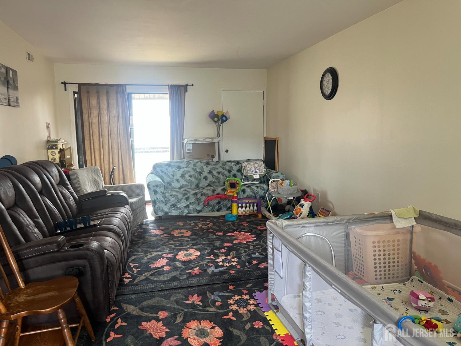 1941 Raspberry, Edison, NJ, 08817