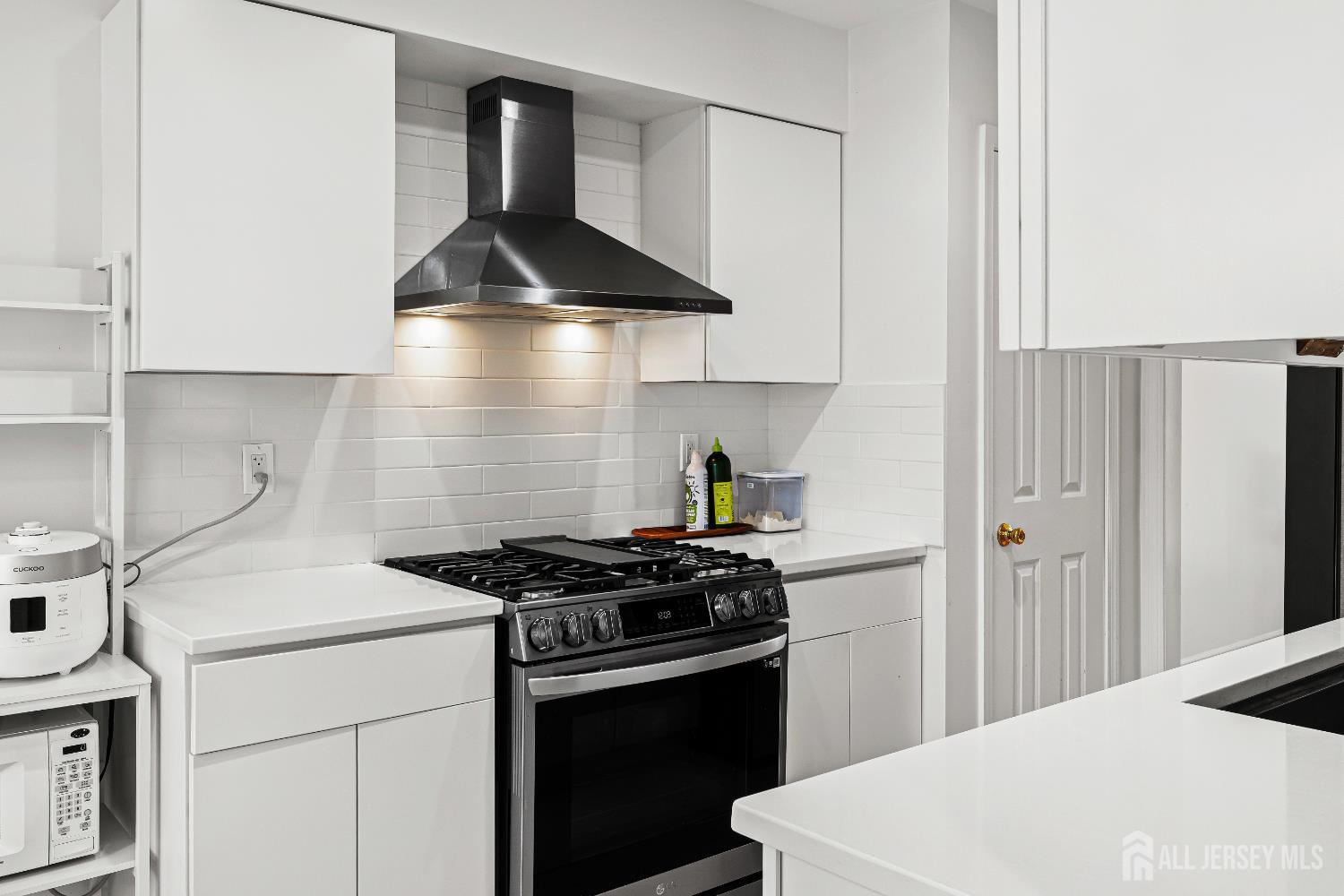 Homes for Sale in Edison, NJ