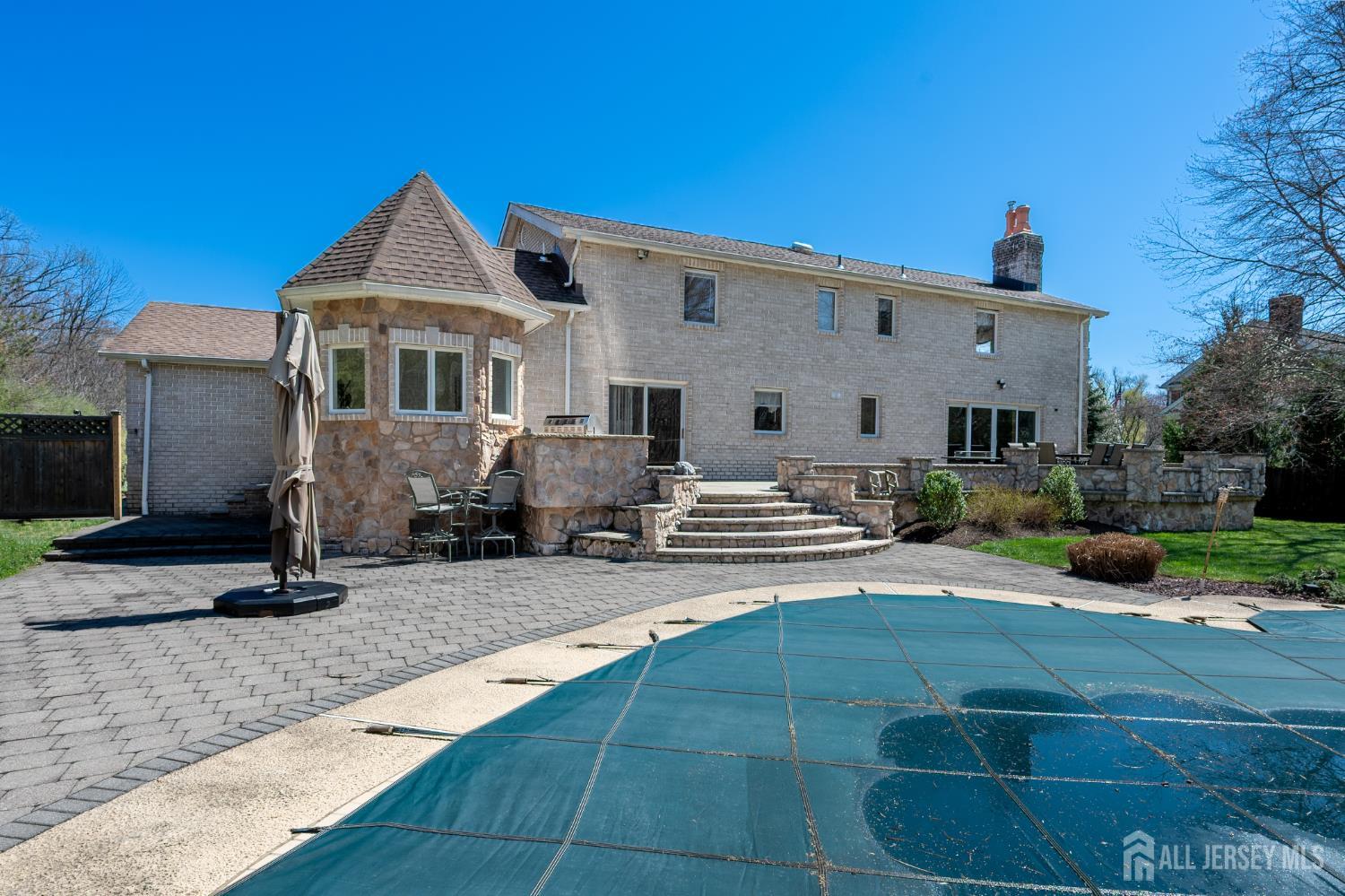 262 Skyline, Long Hill, NJ, 07946