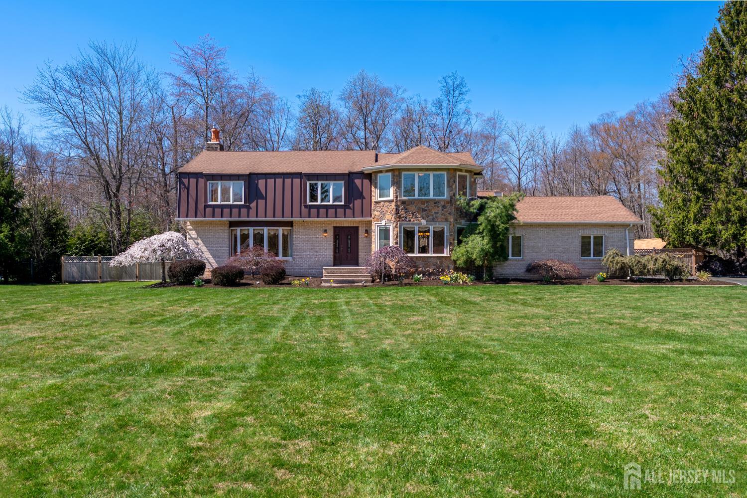 262 Skyline, Long Hill, NJ, 07946