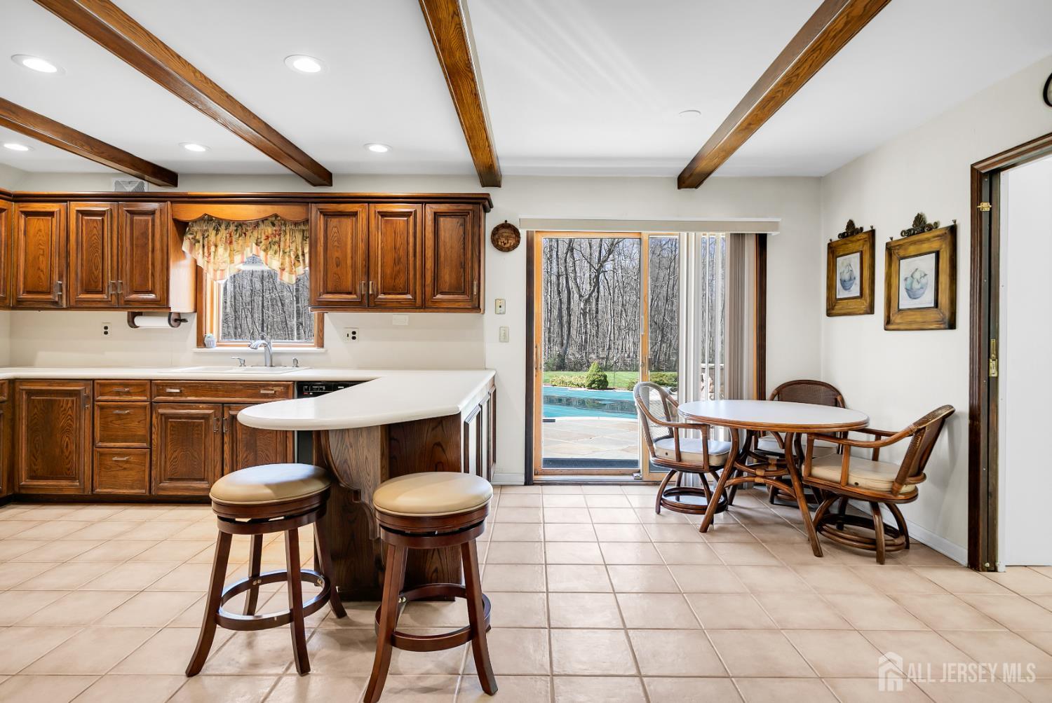 262 Skyline, Long Hill, NJ, 07946