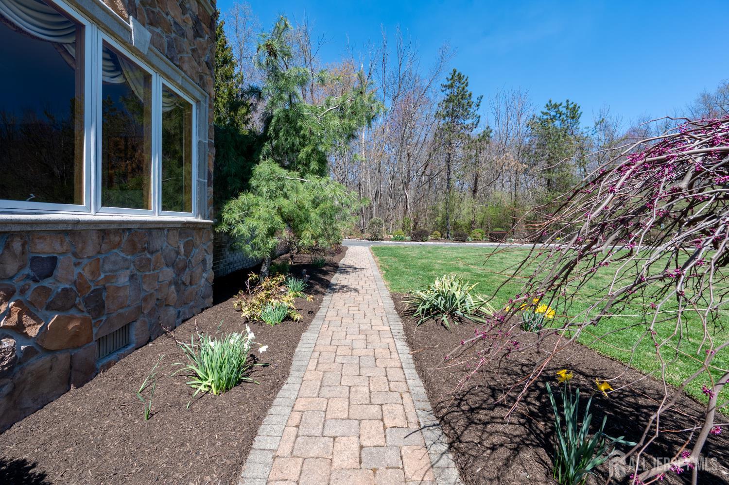 262 Skyline, Long Hill, NJ, 07946