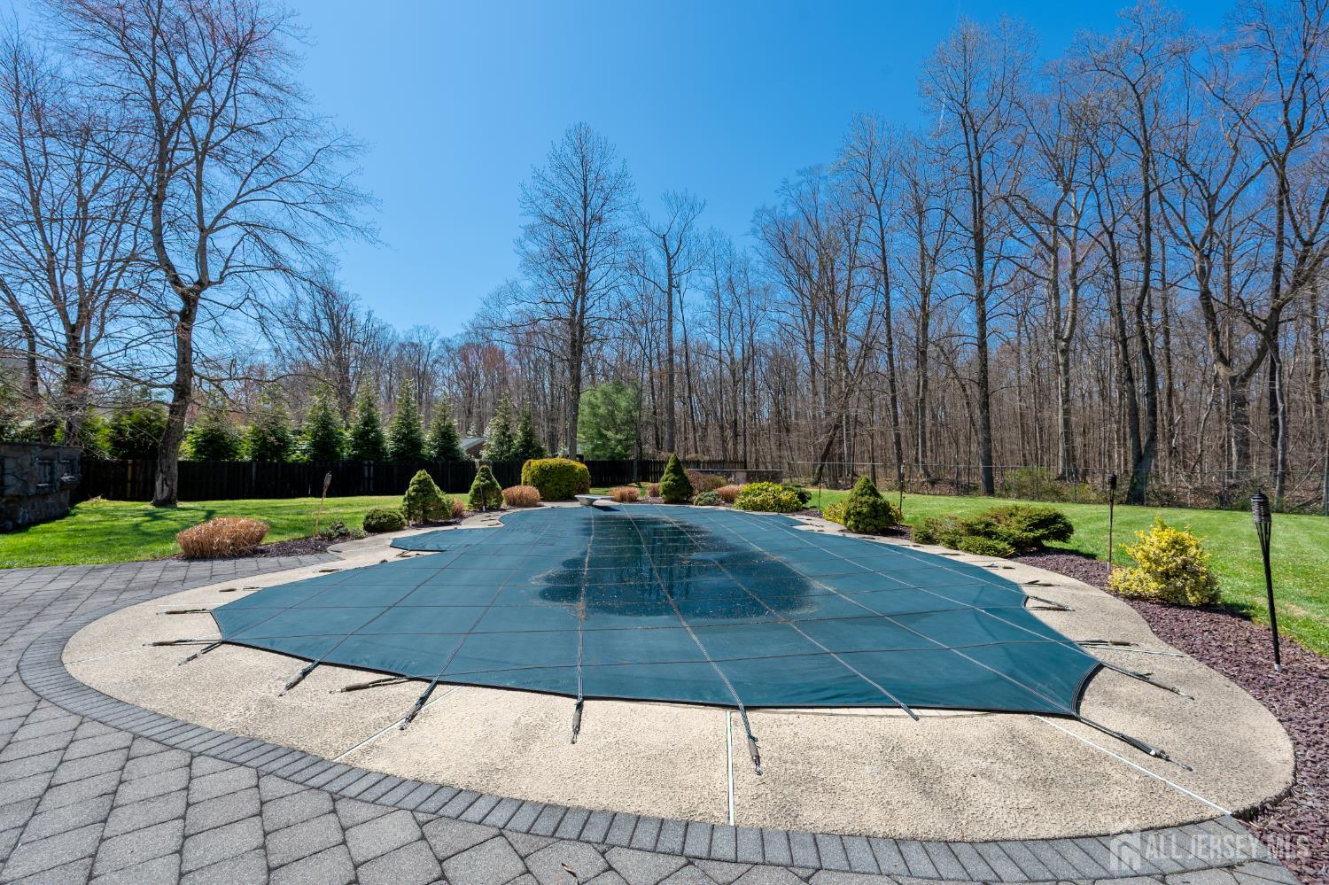 262 Skyline, Long Hill, NJ, 07946