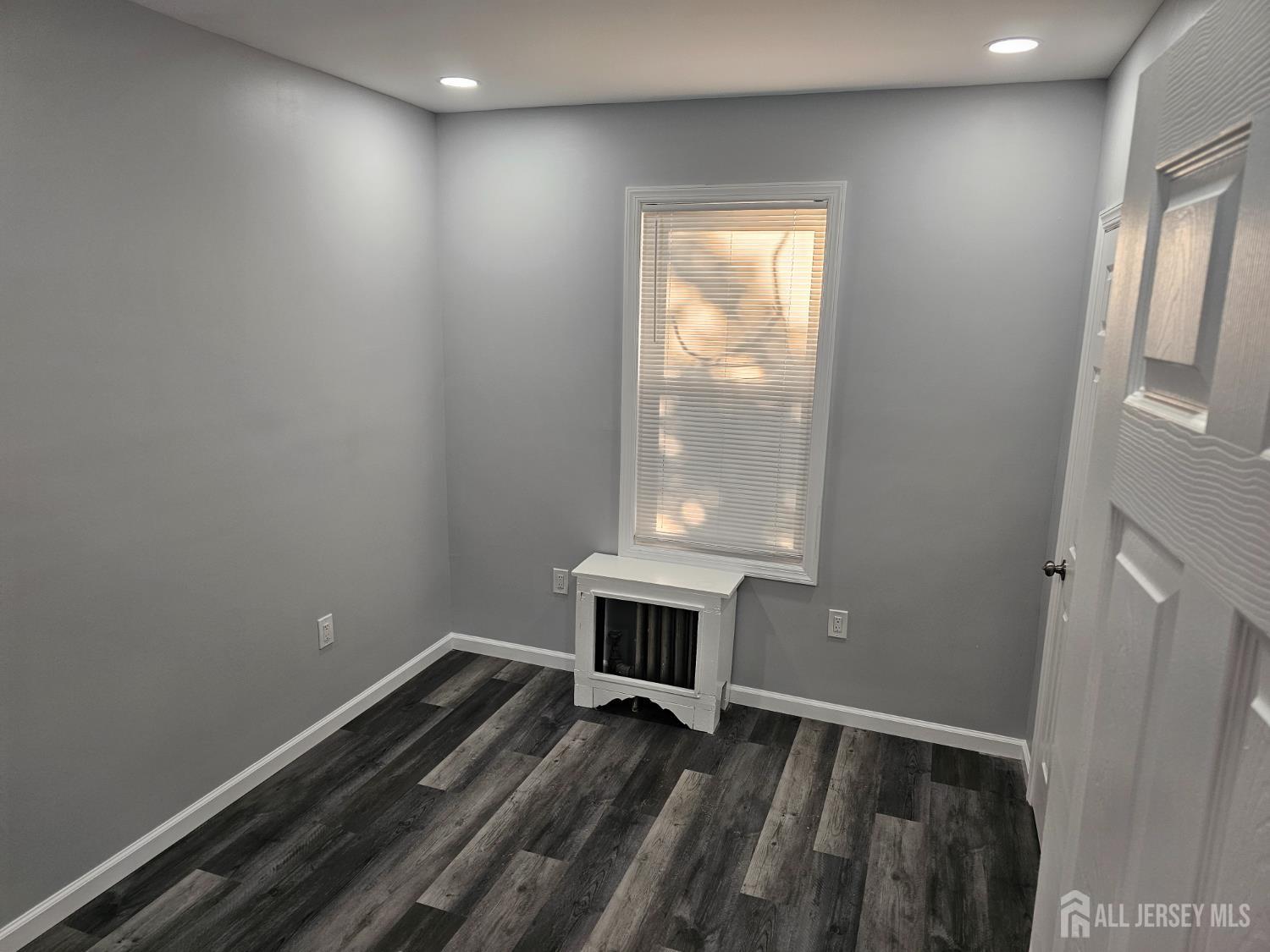 65 Hale, New Brunswick, NJ, 08901