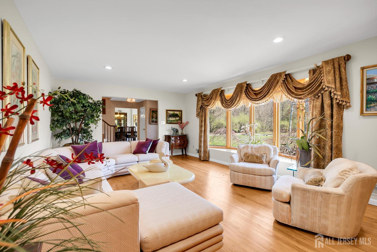 262 Skyline, Long Hill, NJ, 07946