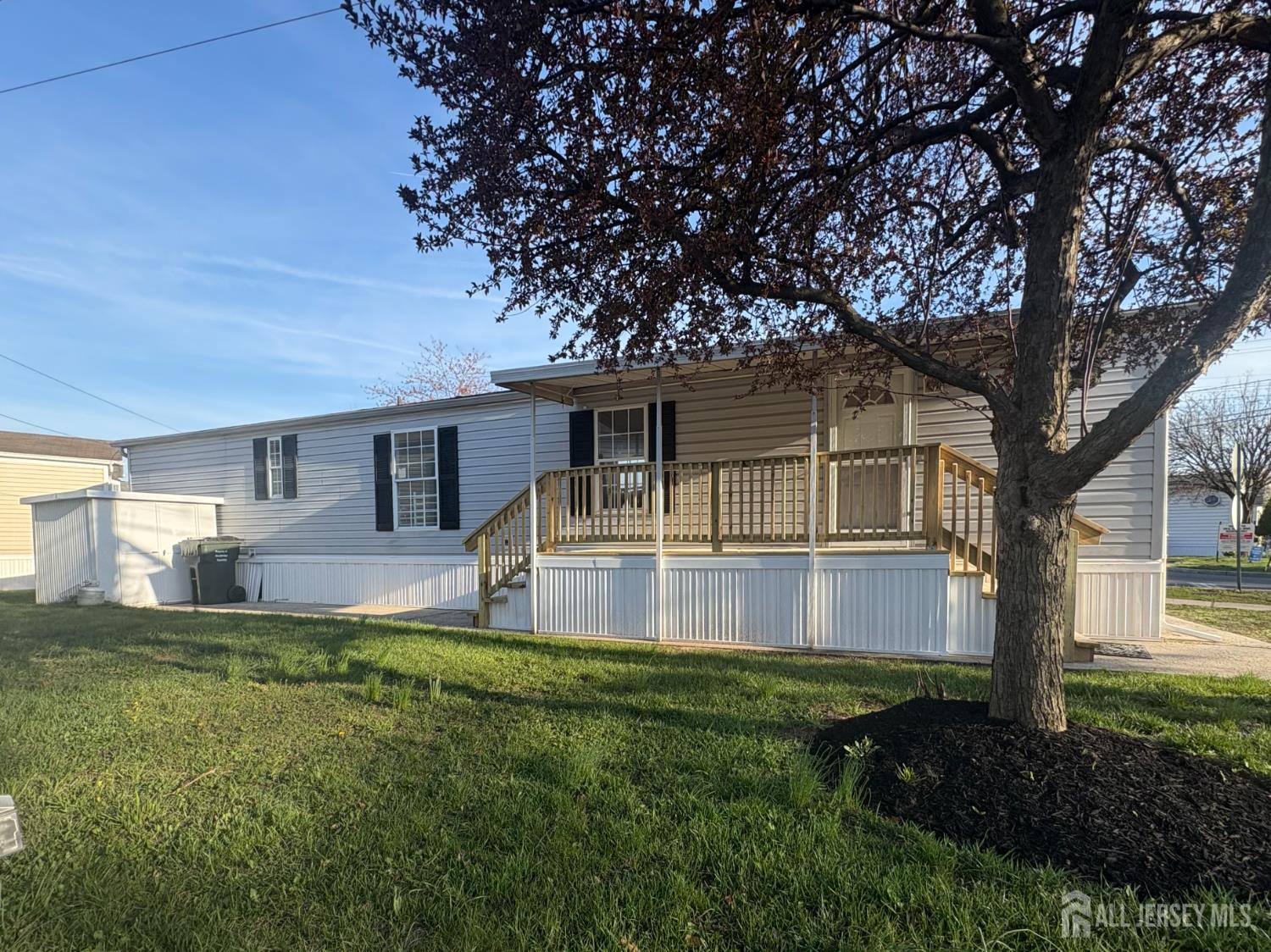 10 Lenox St, Newark City, NJ, 07106-3006