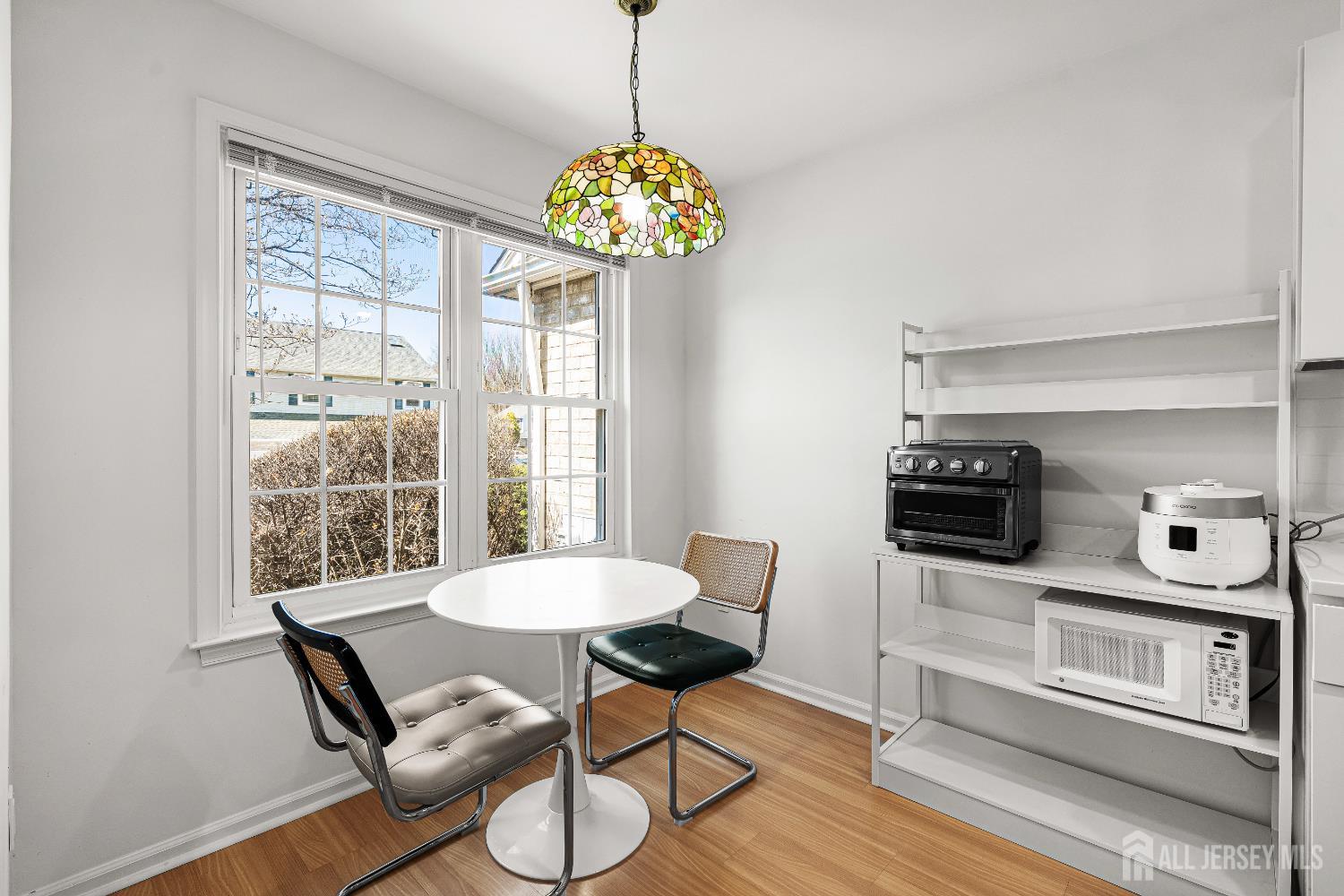 5 Hawthorn, Edison, NJ, 08820