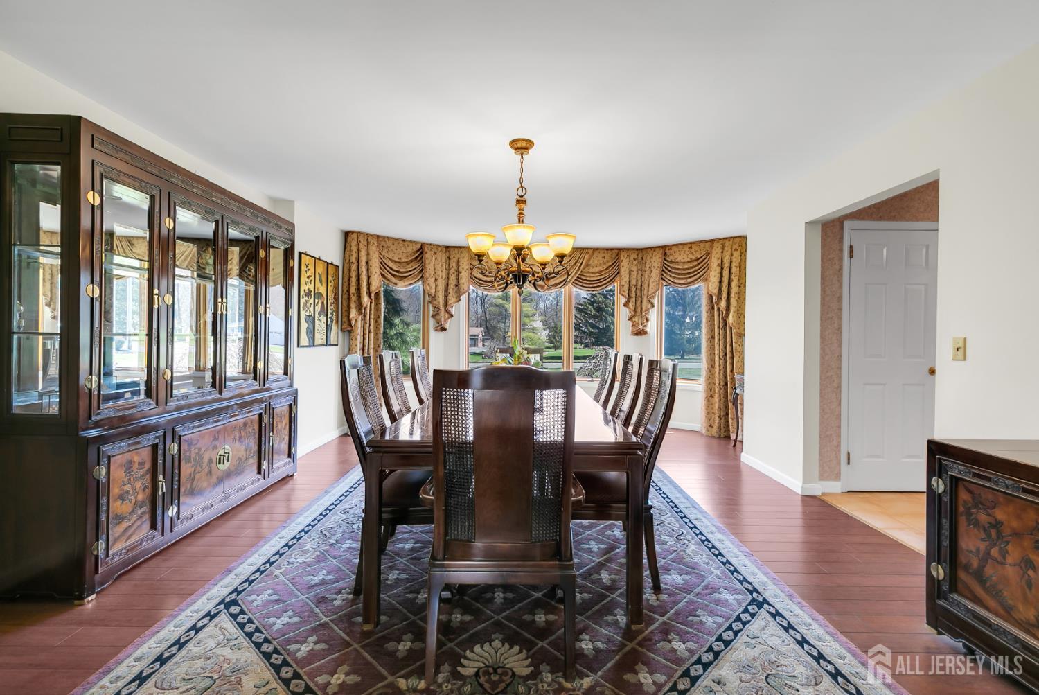 262 Skyline, Long Hill, NJ, 07946