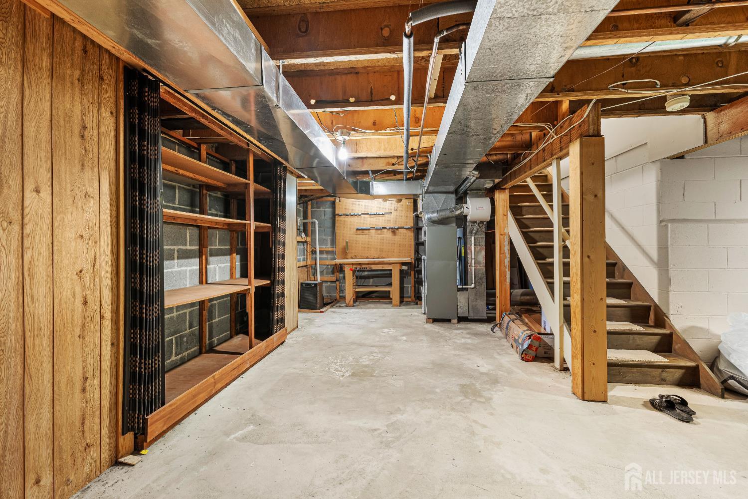 5 Hawthorn, Edison, NJ, 08820