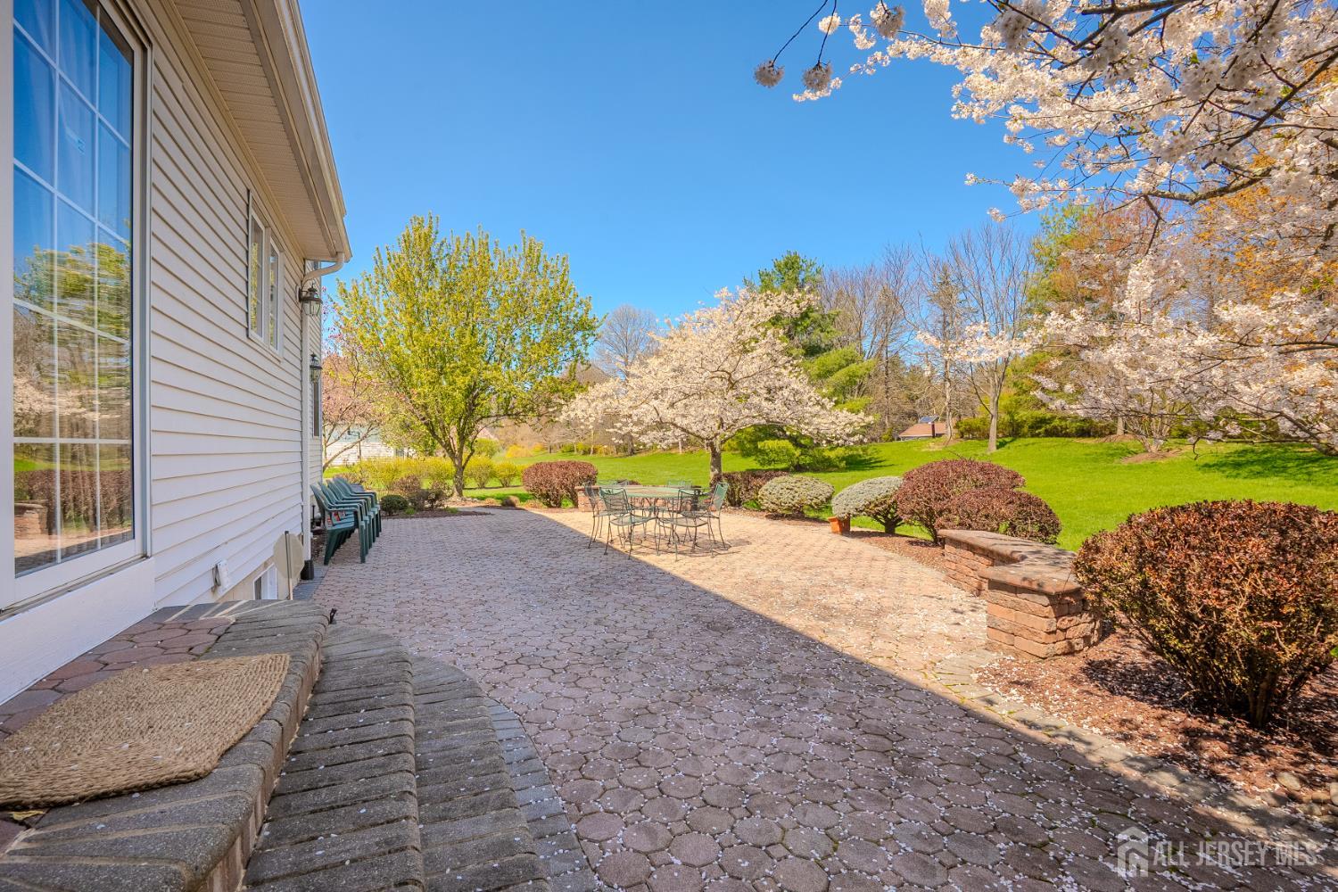 31 Sapphire, West Windsor, NJ, 08550