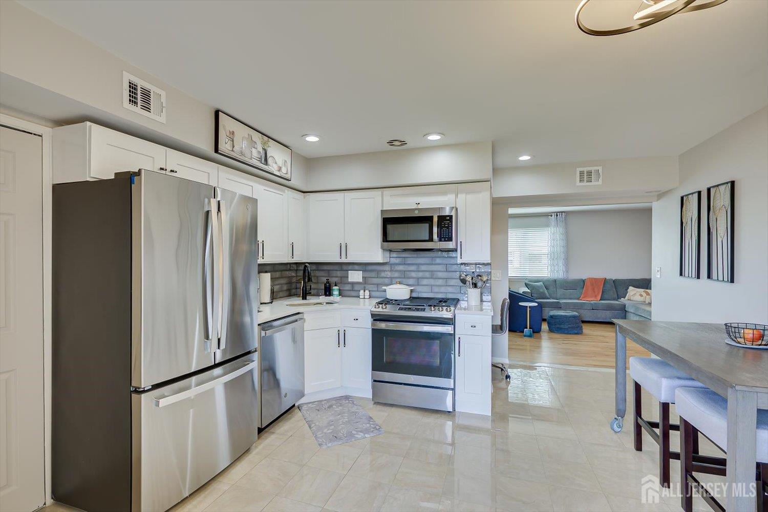 37 Judson UNIT 4B, Edison, NJ, 08337