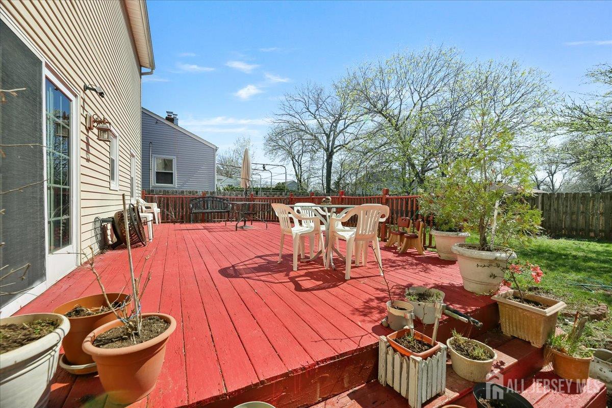 439 Fairview, Colonia, NJ, 07067