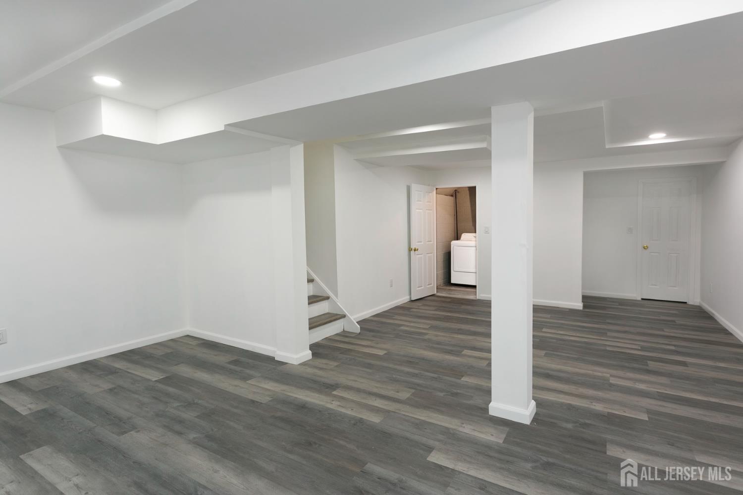 7 Cactus, Edison, NJ, 08820