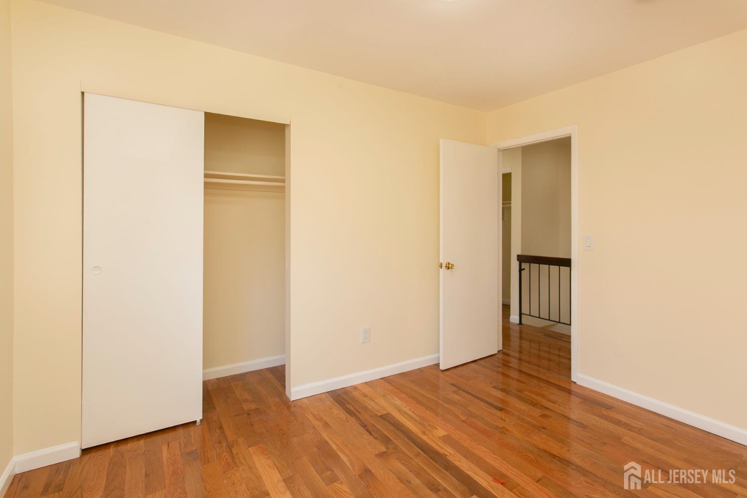 7 Cactus, Edison, NJ, 08820