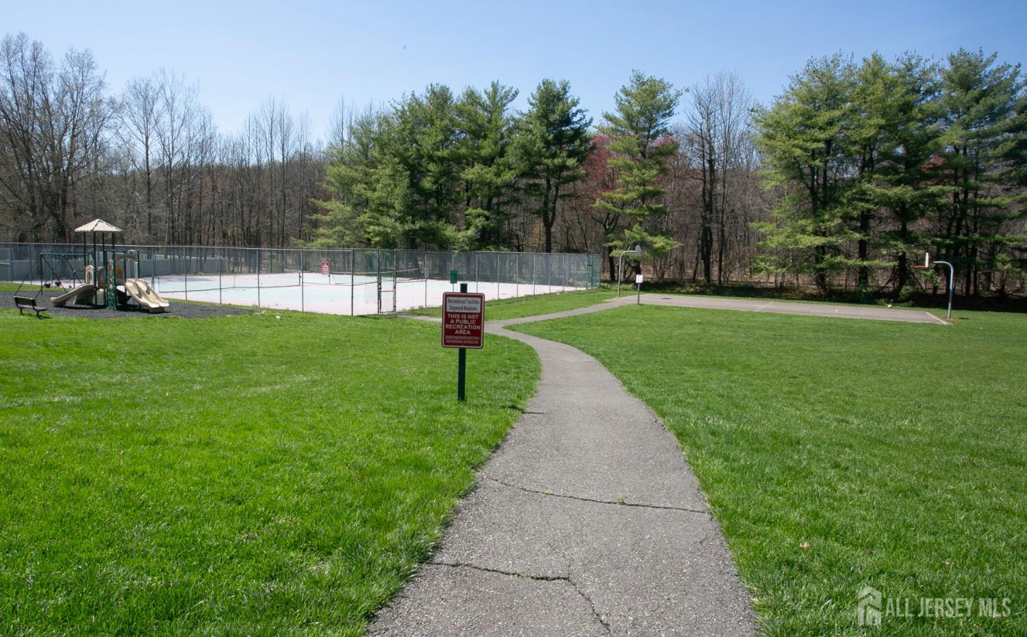 7 Cactus, Edison, NJ, 08820