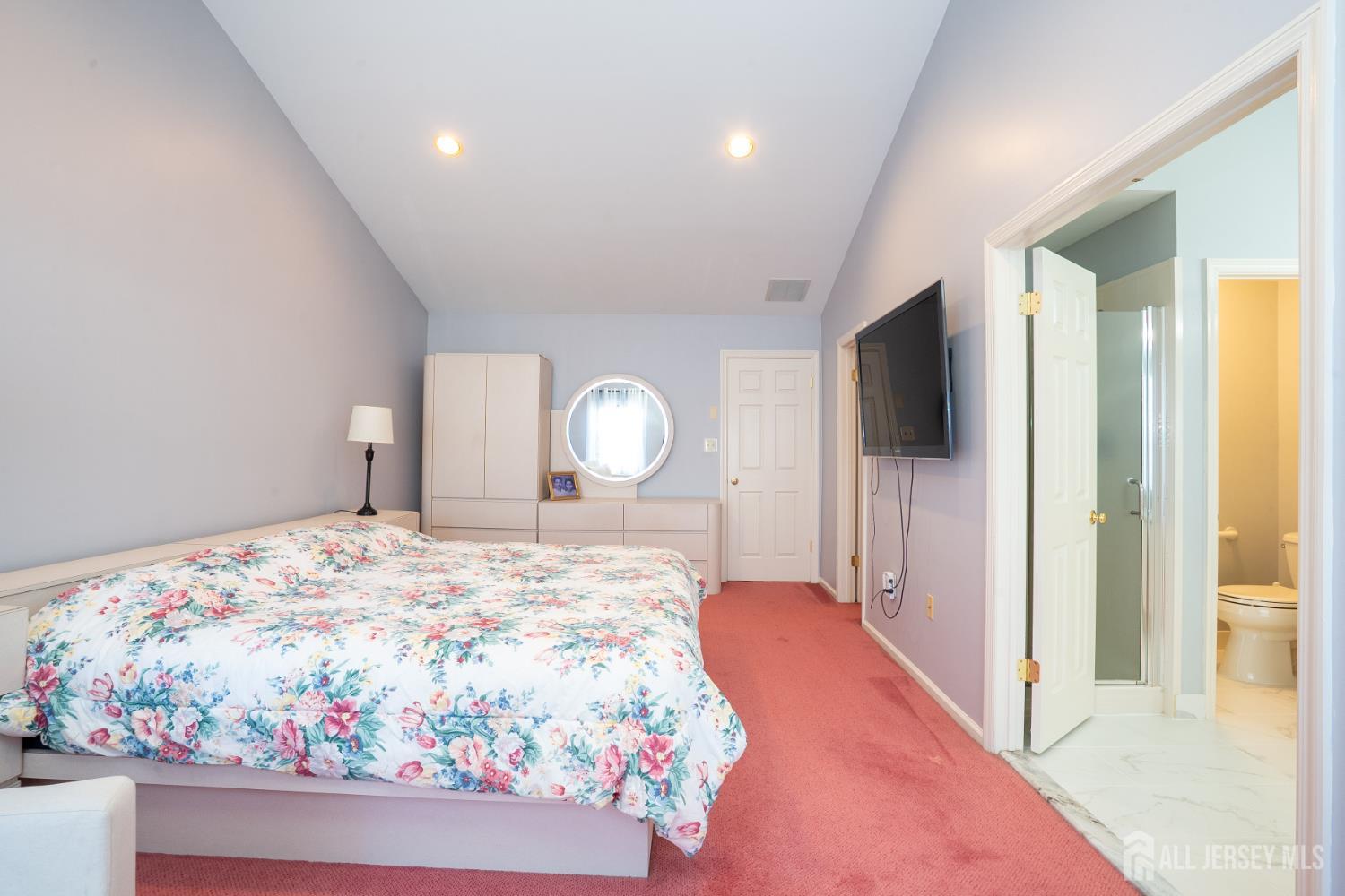 14 holohan, Plainsboro, NJ, 08536