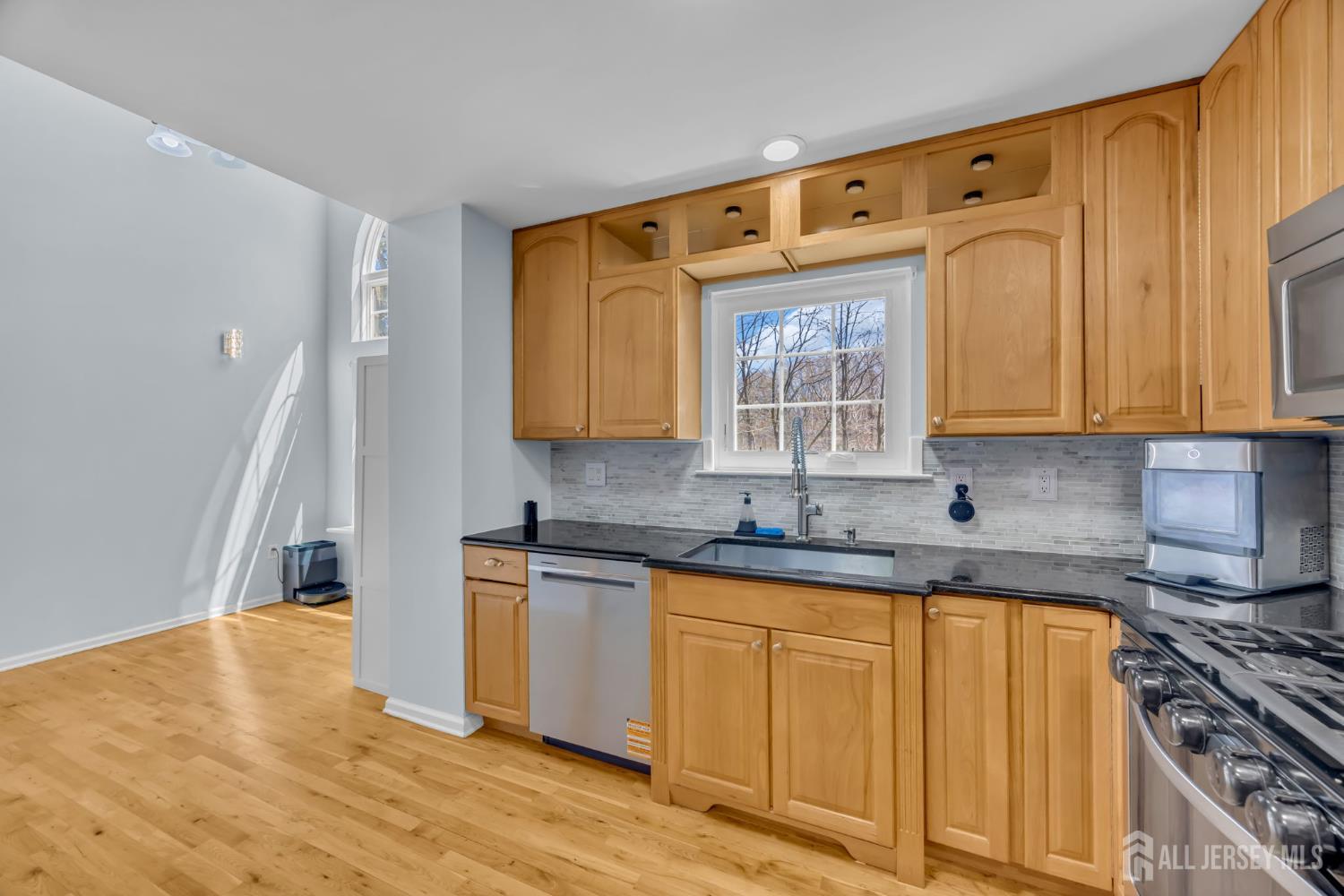 44 ROZALYN, Old Bridge, NJ, 08879