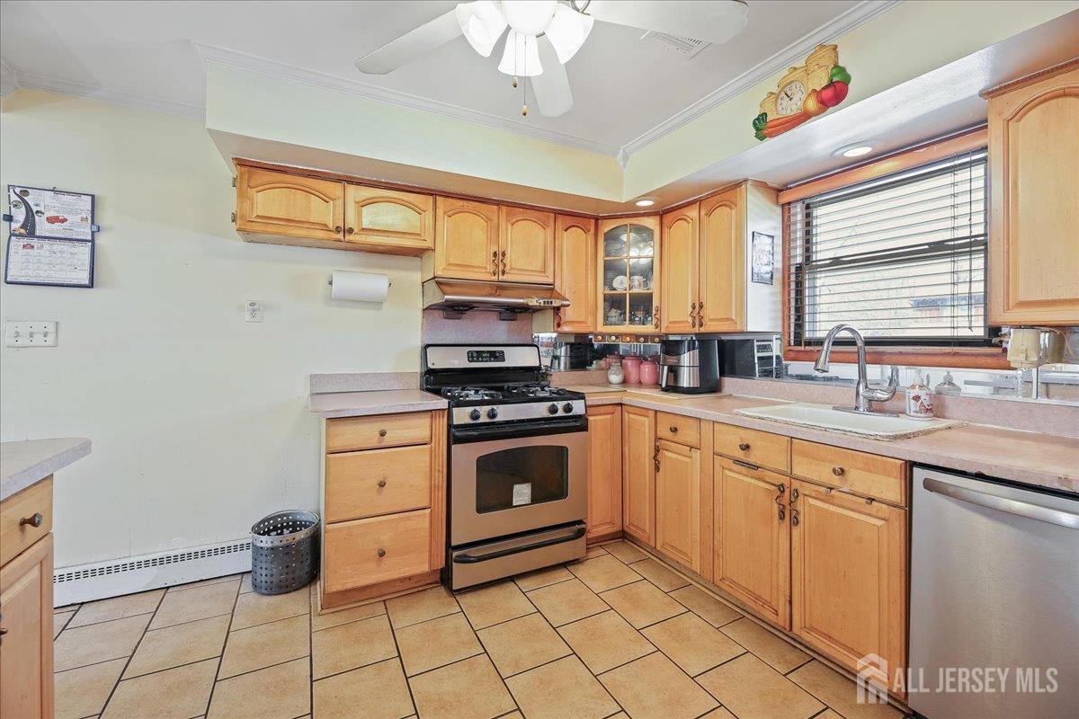 439 Fairview, Colonia, NJ, 07067