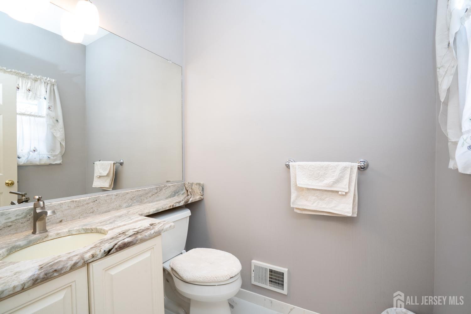 14 holohan, Plainsboro, NJ, 08536