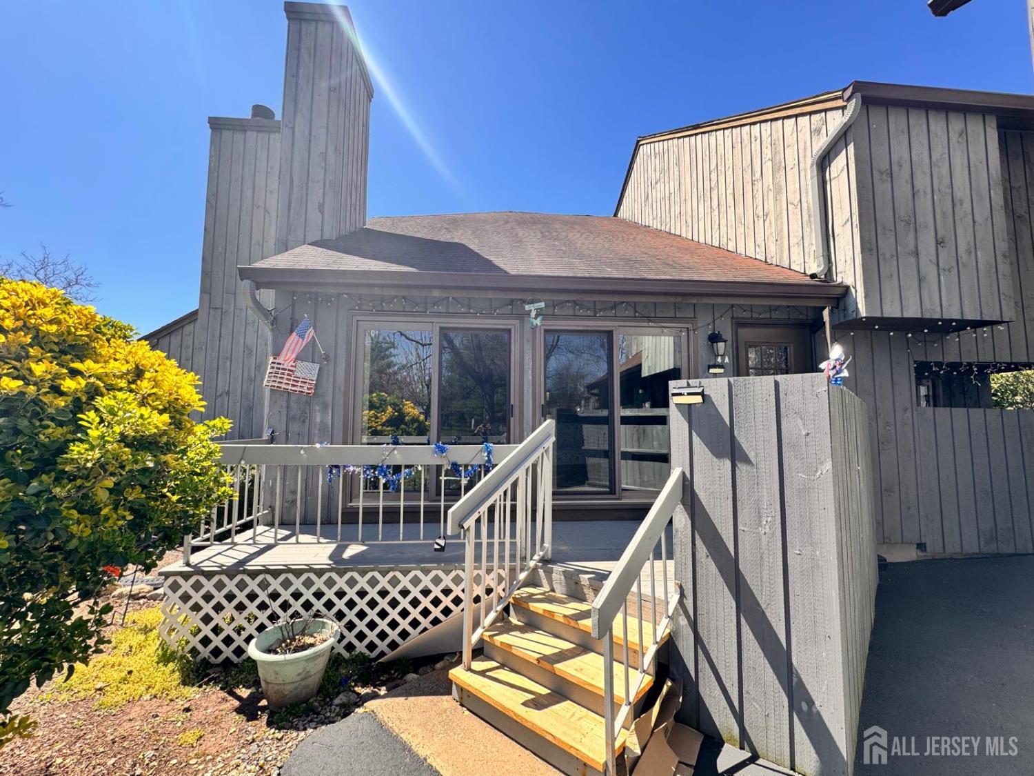 Homes for Sale in Somerset, NJ