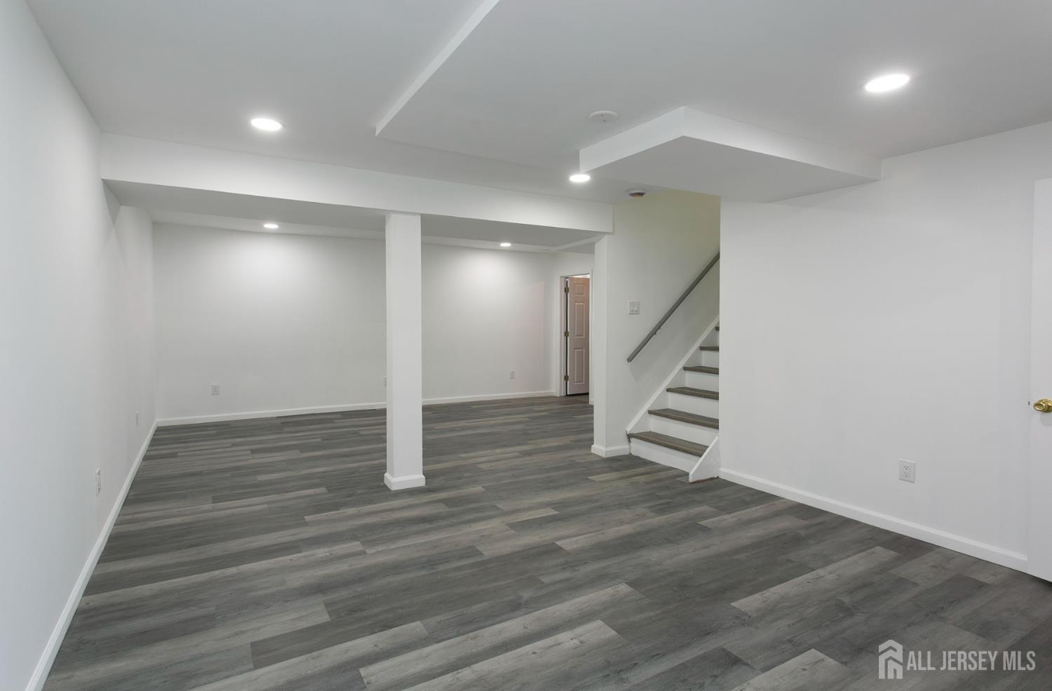 7 Cactus, Edison, NJ, 08820