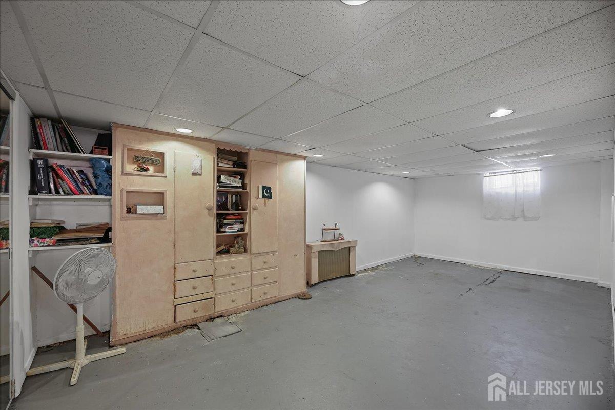 439 Fairview, Colonia, NJ, 07067