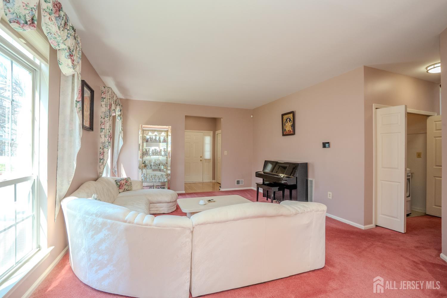 14 holohan, Plainsboro, NJ, 08536