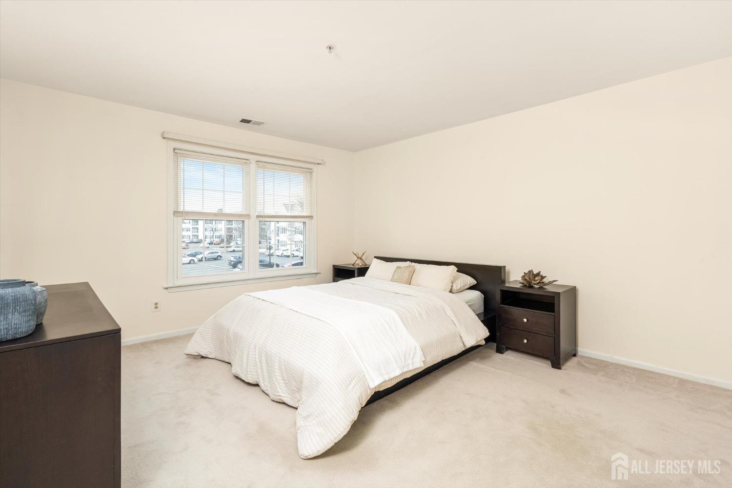 1125 W Waterford, Edison, NJ, 08817