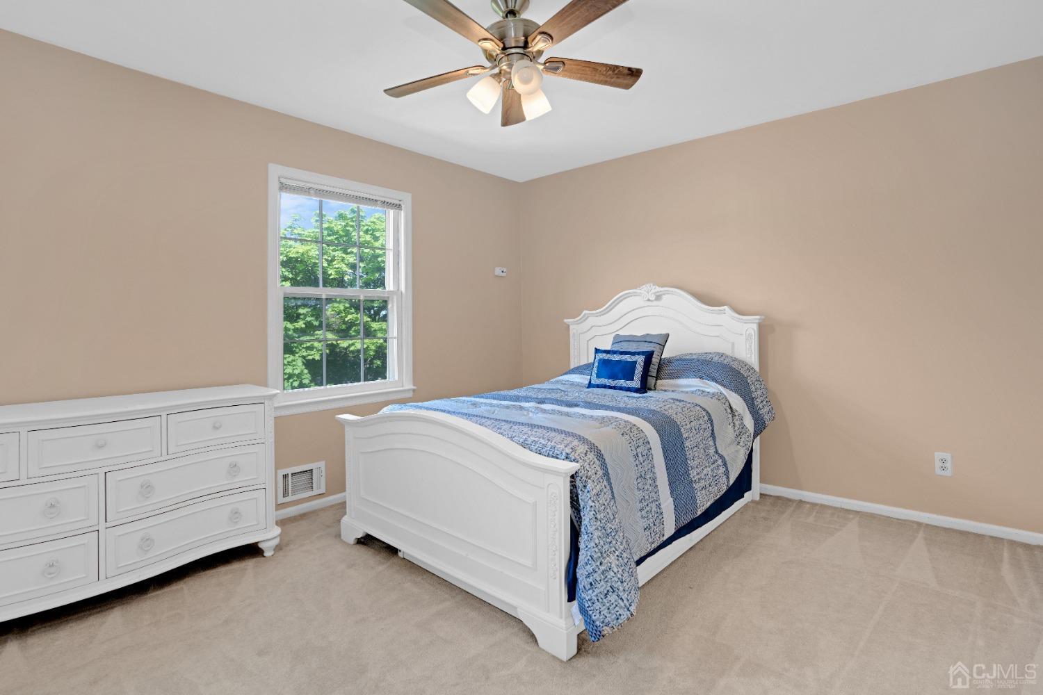 8 Farrington, Edison, NJ, 08820