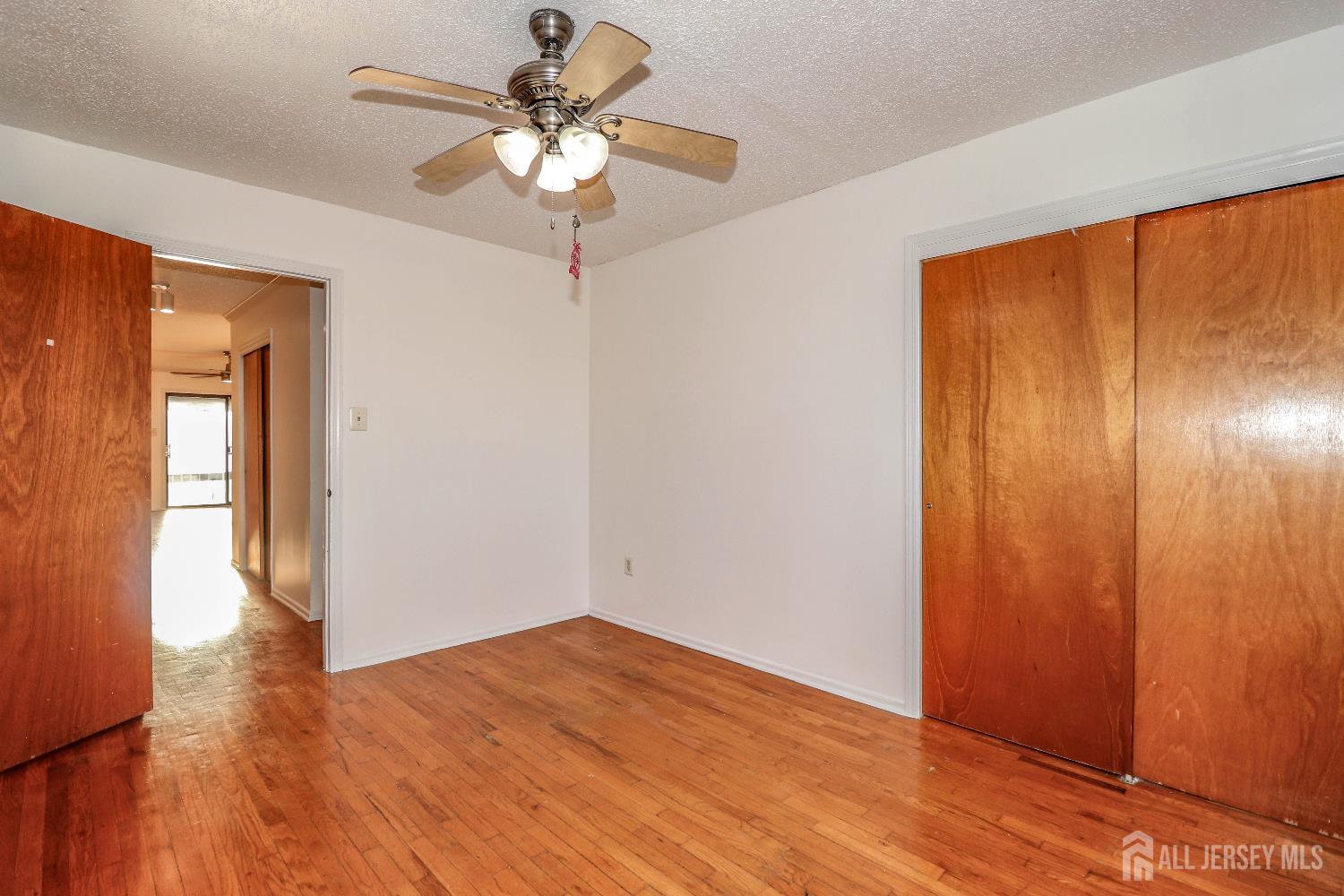 107 Edison Glen, Edison, NJ, 08837