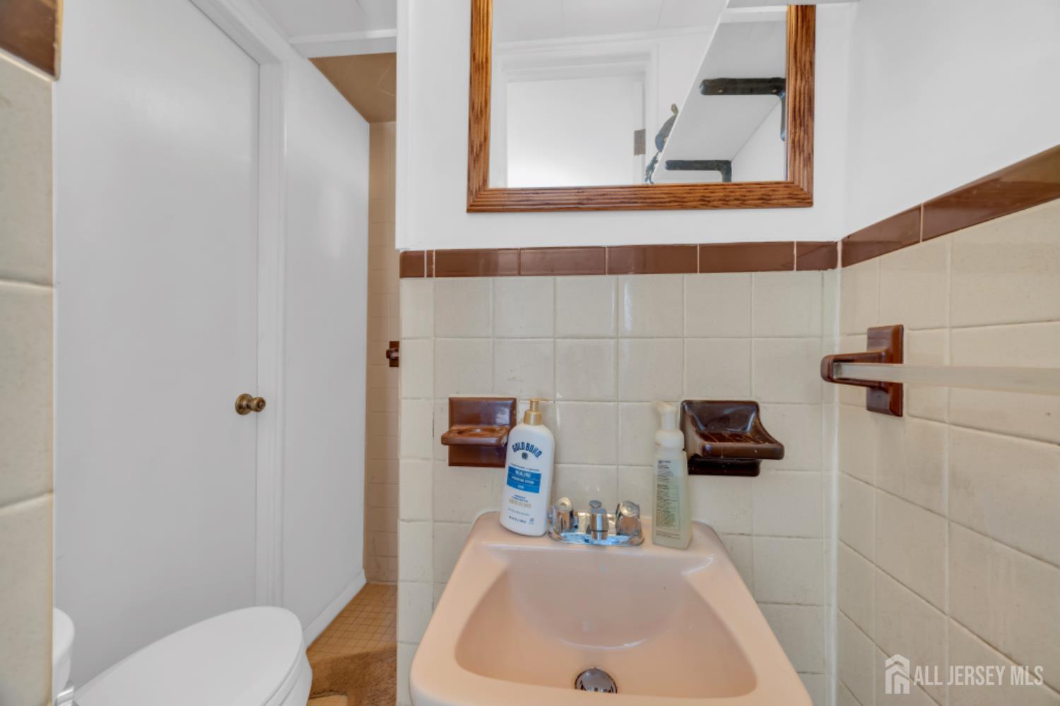 85 Coolidge, Sayreville, NJ, 08859