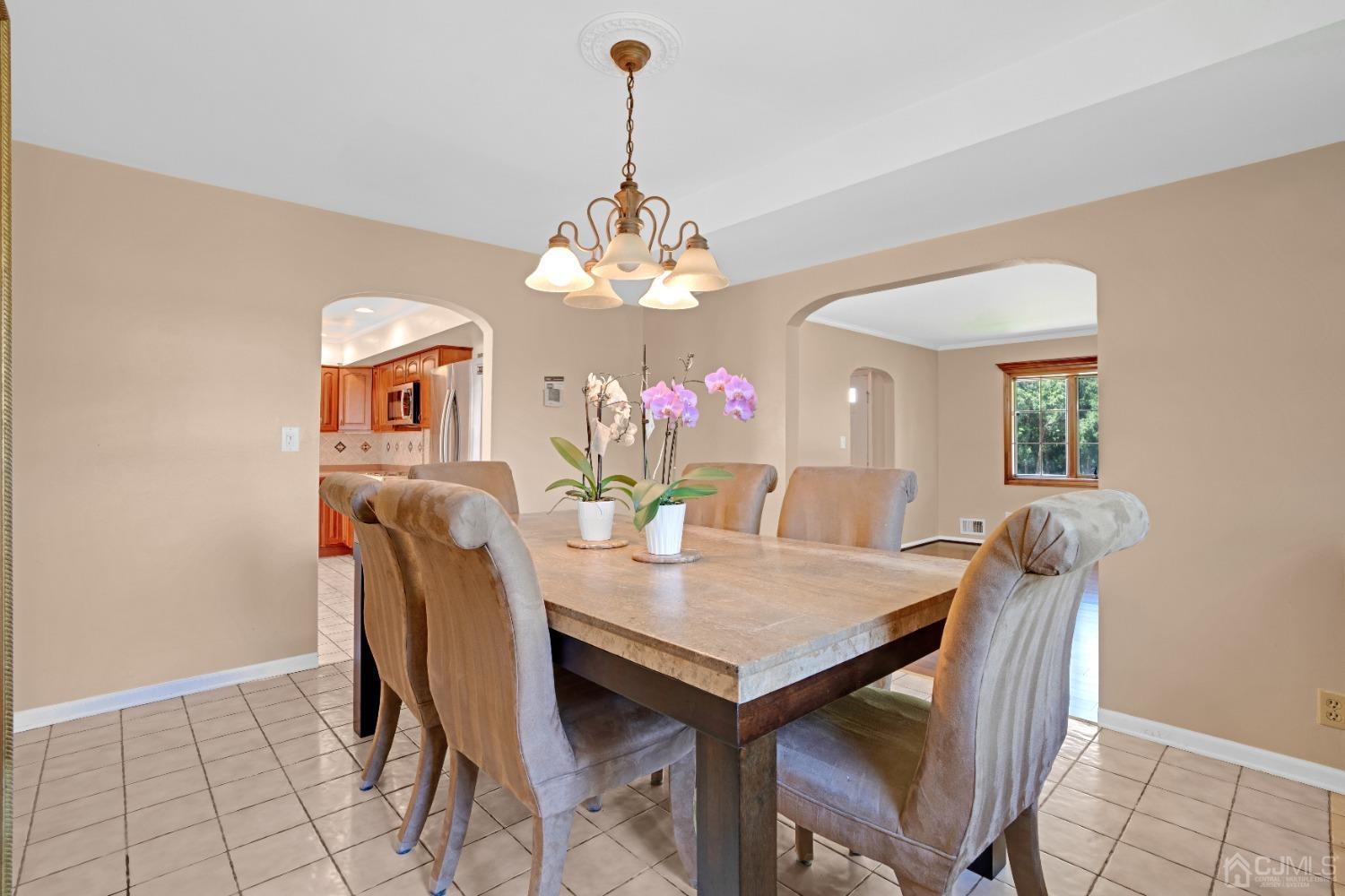 8 Farrington, Edison, NJ, 08820