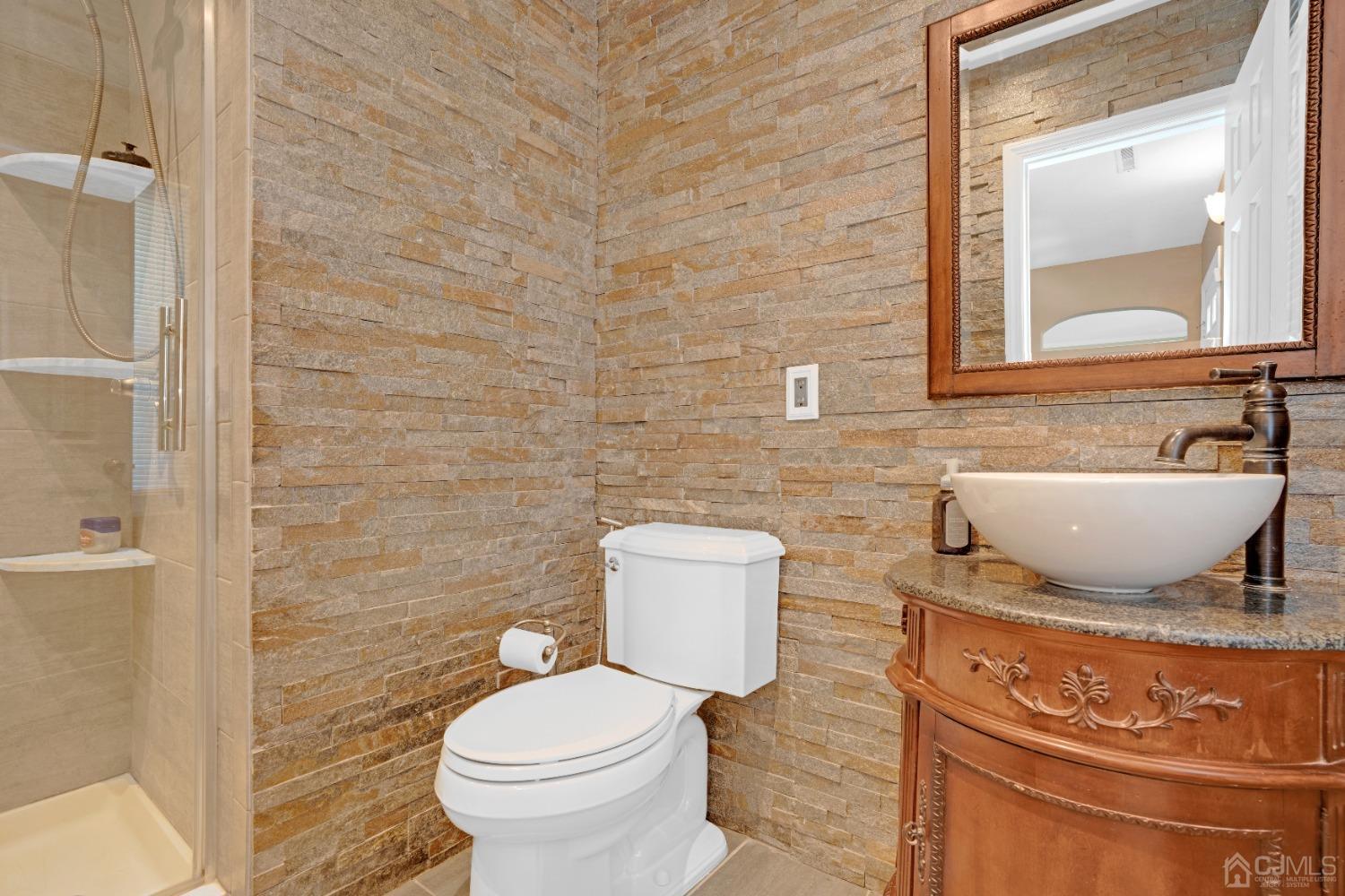 8 Farrington, Edison, NJ, 08820